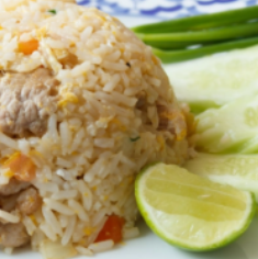 ข้าวผัดหมู